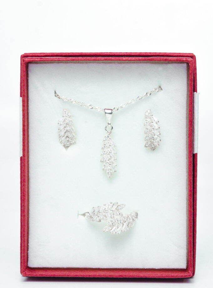 Bijoux argente précieux