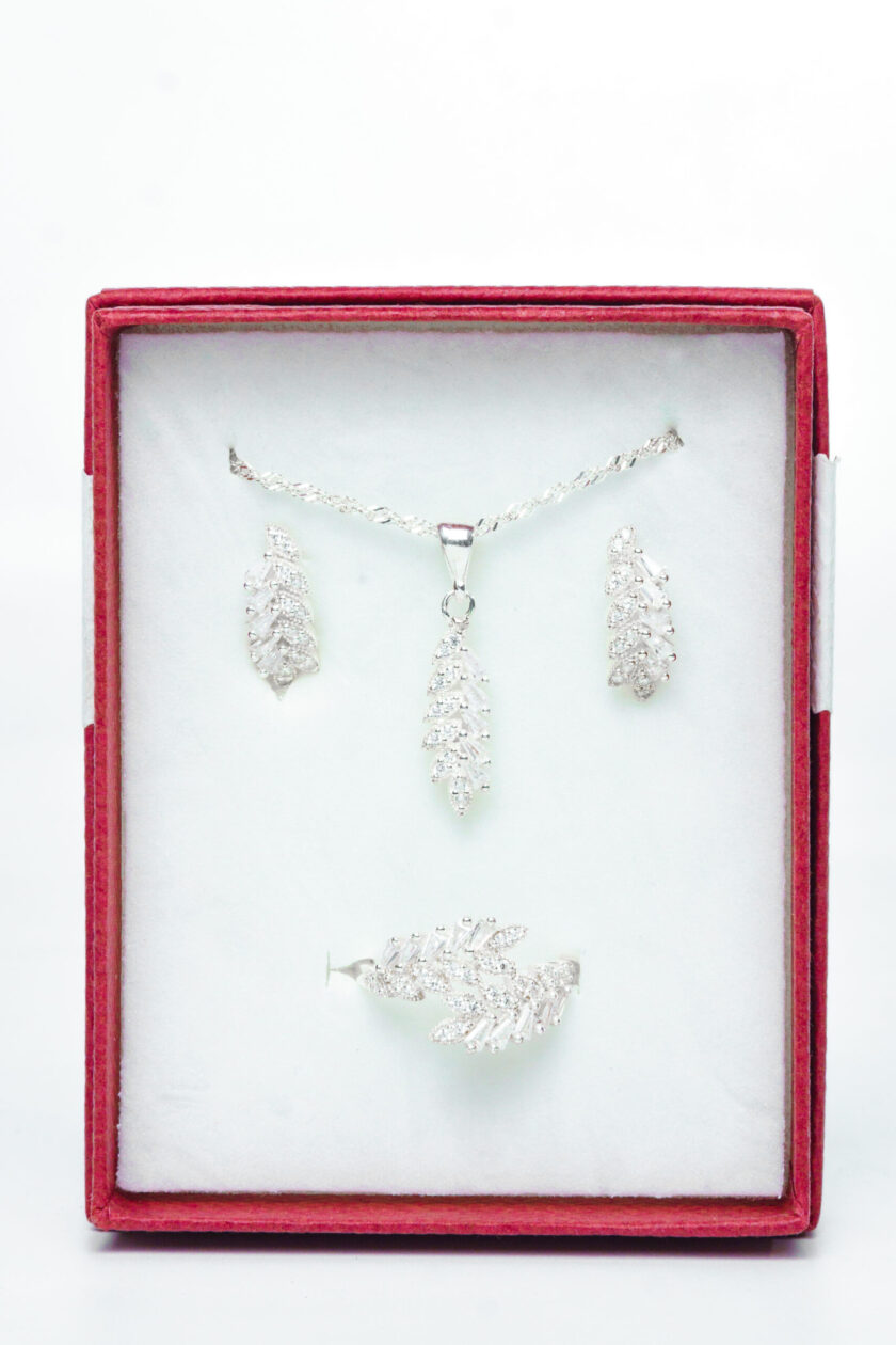 Bijoux argente précieux